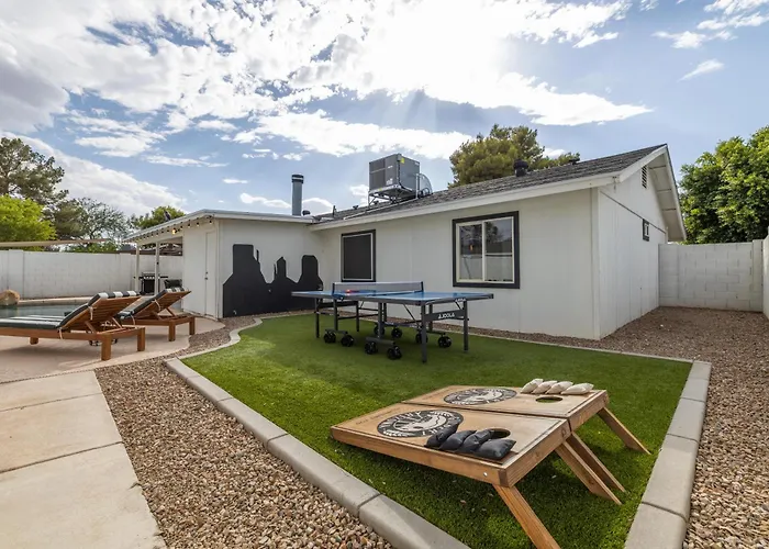 East Laurel Holiday home